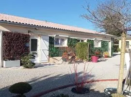 une pause quelque part au jardin des érables et des niwakis