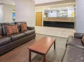 Super 8 By Wyndham Garland North Dallas Area, hotel a White Rock