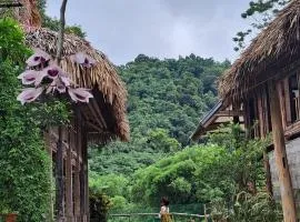 Muong Bi Homestay - a wooden stilt house owned by Uncle Lon in Luy Ai village
