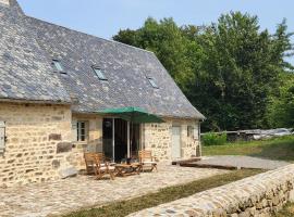 La grange, hotel in Saint-Fréjoux
