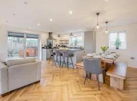 4 Bed in Pleasley Vale oc-c30857