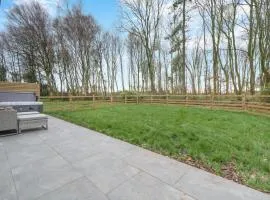 1 Bed in Pilling oc-m34106