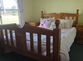 Warrego Farm Stay Room 2