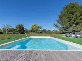 Maison contemporaine - grand jardin et piscine privée
