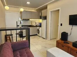 Apto dos famosos na Quadra Mar de Baln Camboriú