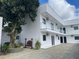 Pousada Encanto Dos Colibris, khách sạn ở Martins