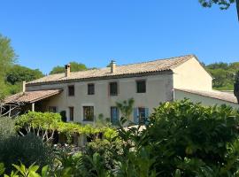 L'Ancienne Taverne Chambres d'hôtes et Gîtes, hotel a Souspierre