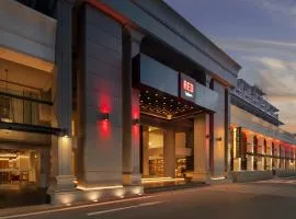 Radisson RED Phuket Patong Beach