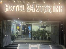 Hotel 24 STAR INN, Hotel in Jāmb