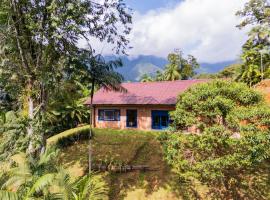 Sitio Dona Bela - Rio da Prata, hotel v destinaci Joinville