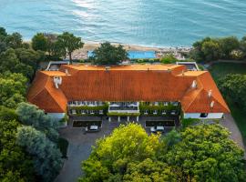 HVD Boutique Hotel Oasis - Private Beach & Free Parking, hotel din Nisipurile de Aur