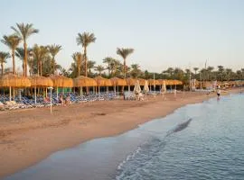 Maritim Jolie Ville Resort & Casino