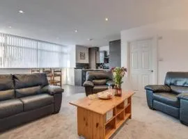 2-Bedroom Serviced Apartment Marske-by-the-Sea 2