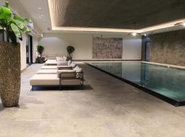 Farmer Hotel Basedow & Spa, hotel com piscina em Basedow