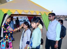 SPOT ON by OYO Dream Land Desert Camp, хотел в Джайсалмер