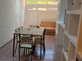Alojamiento Gral Alvear – hotel w mieście General Alvear