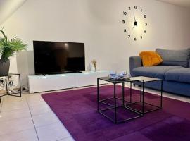 Zalig ruim appartement op 100m van het strand, hotelli kohteessa Nieuwpoort