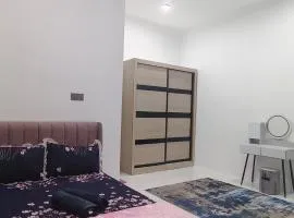 Alhambra Beach Staycation -Bachok