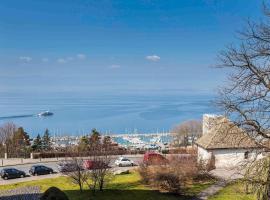 ibis Thonon Centre, Hotel in Thonon-les-Bains