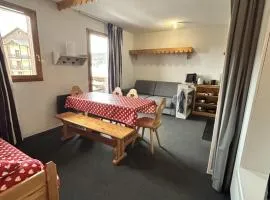 Bright studio in Risoul ski on foot and comfort