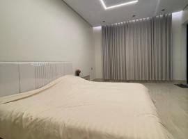 شقه 3 غرف نوم الخبر الشبيلي, Hotel in Ath Thuqbah