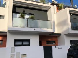 Casa Linda, Hotel in Fuseta