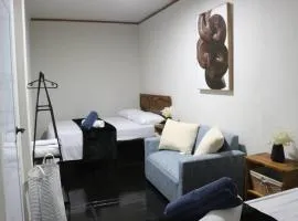 Cozy 1BR Beachside Apartment Entre Olas