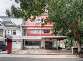 Sweet Karina Hotel Pasteur