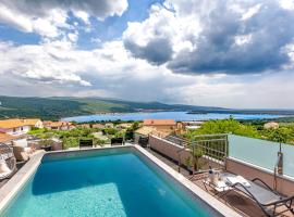 Villa Antonia、コーニッチのホテル