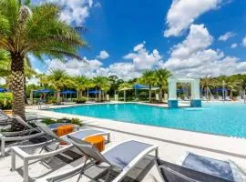 Family 6BR Retreat 10 Min to Disney