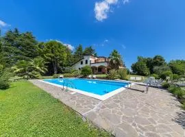 Daller Bianca by Whale Homes