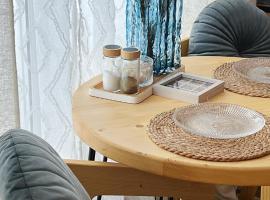 Molfar, hotel in Yasinya