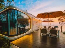 STAR OVER SEA By Deep night