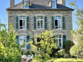 La Belle aux Volets Verts - Elegante Maison