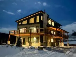 Luxe Granby Ranch Home: Mtn View, 1 Mi to Ski Lift