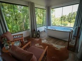 Chalé com vista para montanhas, hidro e piscina em Socorro - Refúgio Campestre - Sabiá