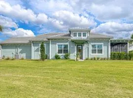 3 Mi to Naples Beach! Couples Resort Getaway