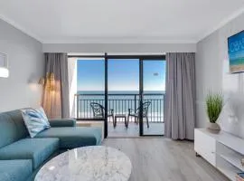 Winter Rates! Perfect Oceanfront Suite Getaway! CR622