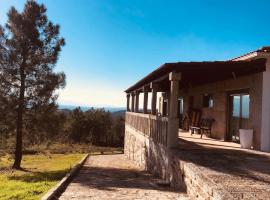 Refúgio da Serra - Cottage House, Hotel in Fornos de Algodres