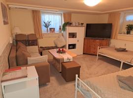 Unterkunft Mohr - Gemütlichkeit im Souterrain, hotel in Schmerwitz