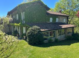 Cascina Burroni, Hotel in Lerma