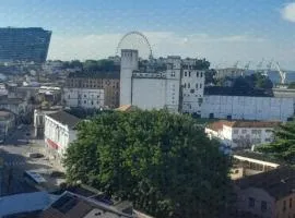 Suíte Privativa para Casal na Cidade Maravilhosa