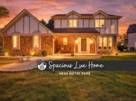 Spacious 6-Bed Luxury Home Near Notre Dame