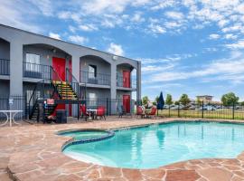 OYO Hotel San Antonio Lackland Air Force Base West