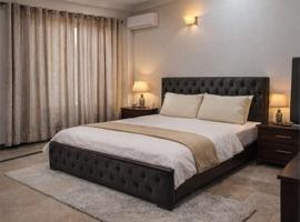 Komal Residency, hotel med boblebade i Islamabad