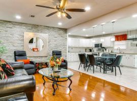 Savannah में, होटल Pool, Hot Tub & Backyard Fun! Savannah Retreat