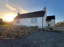Taigh a 'Gheàrr Cottage in Shawbost, Isle of Lewis, hotel em Bragor