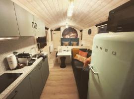 Laurel & Hardy，梅赫倫的飯店