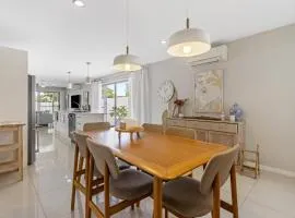 Spacious 4-Bed House with Secure Parking