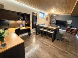 Private spacious oversized suite with free parking